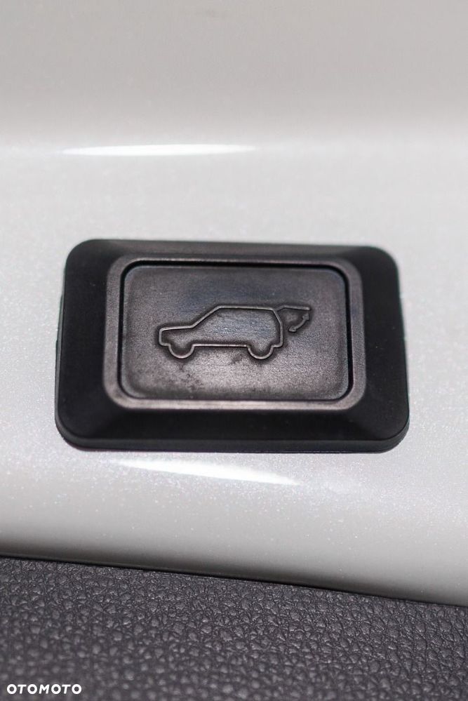 Toyota RAV4 - 18