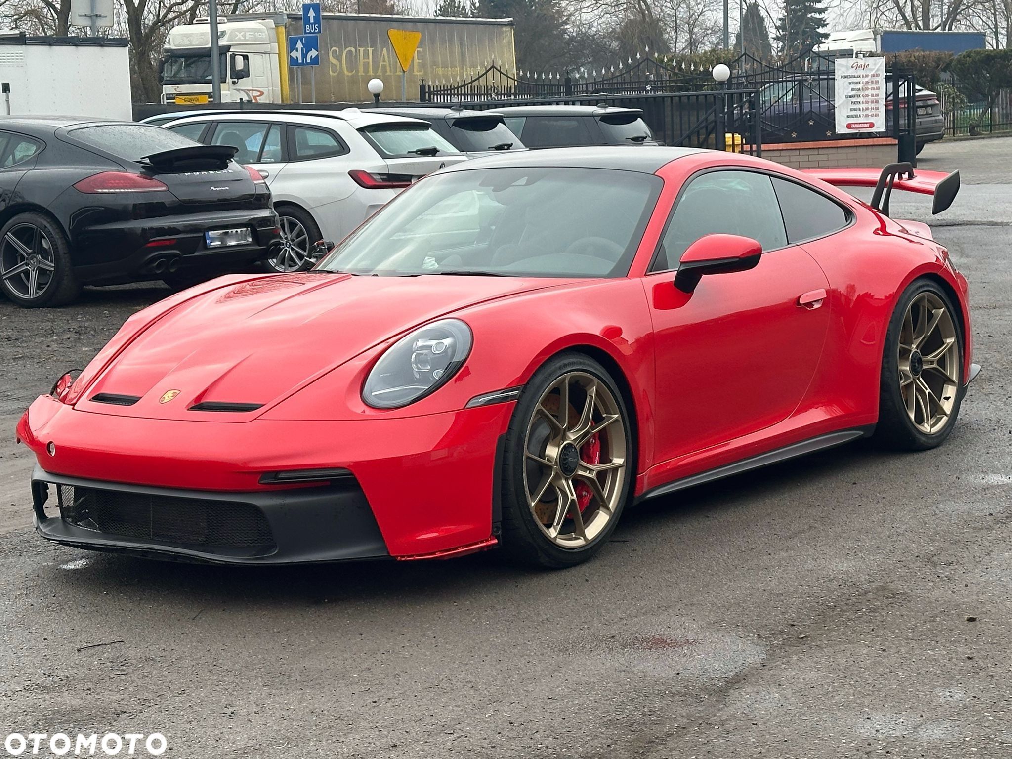 Porsche 911 GT3 - 1