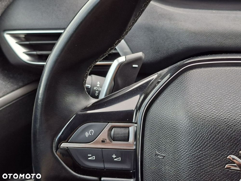 Peugeot 5008 BlueHDi 130 EAT8 Allure - 17