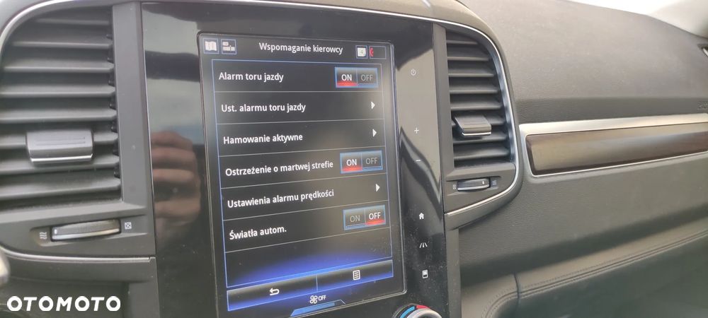 Renault Koleos ENERGY dCi 175 4WD INTENS - 23