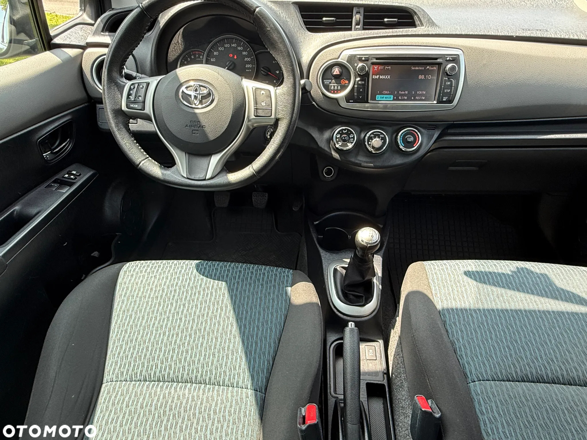Toyota Yaris 1.0 Life - 5