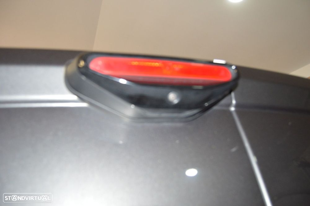 Peugeot Partner 1.5 BlueHDi Asphalt Longa - 23