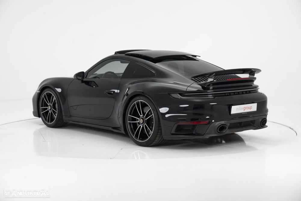 Porsche 911 (992) Turbo S - 5