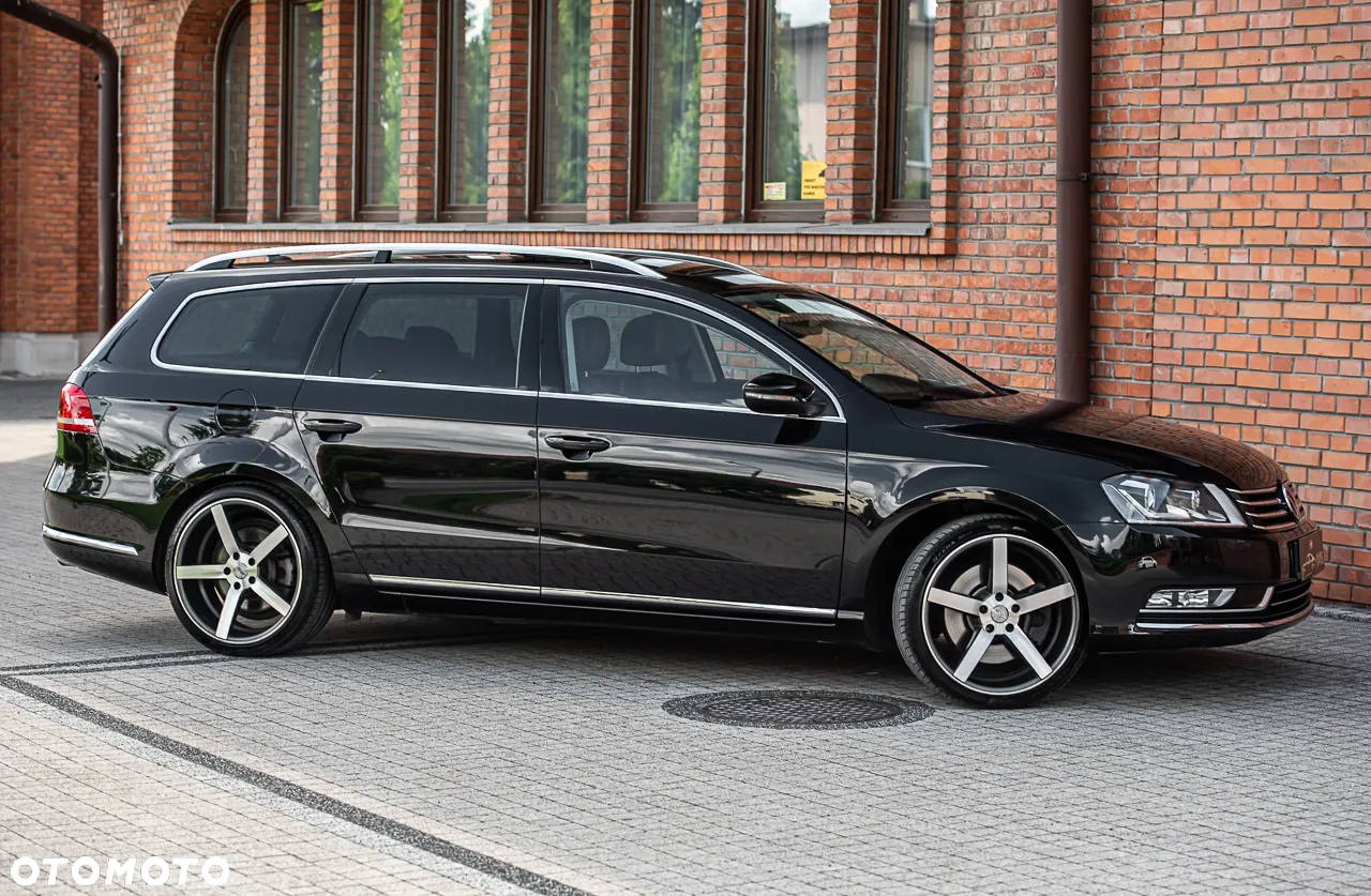 Volkswagen Passat Variant 3.6 V6 4Motion DSG Highline - 3