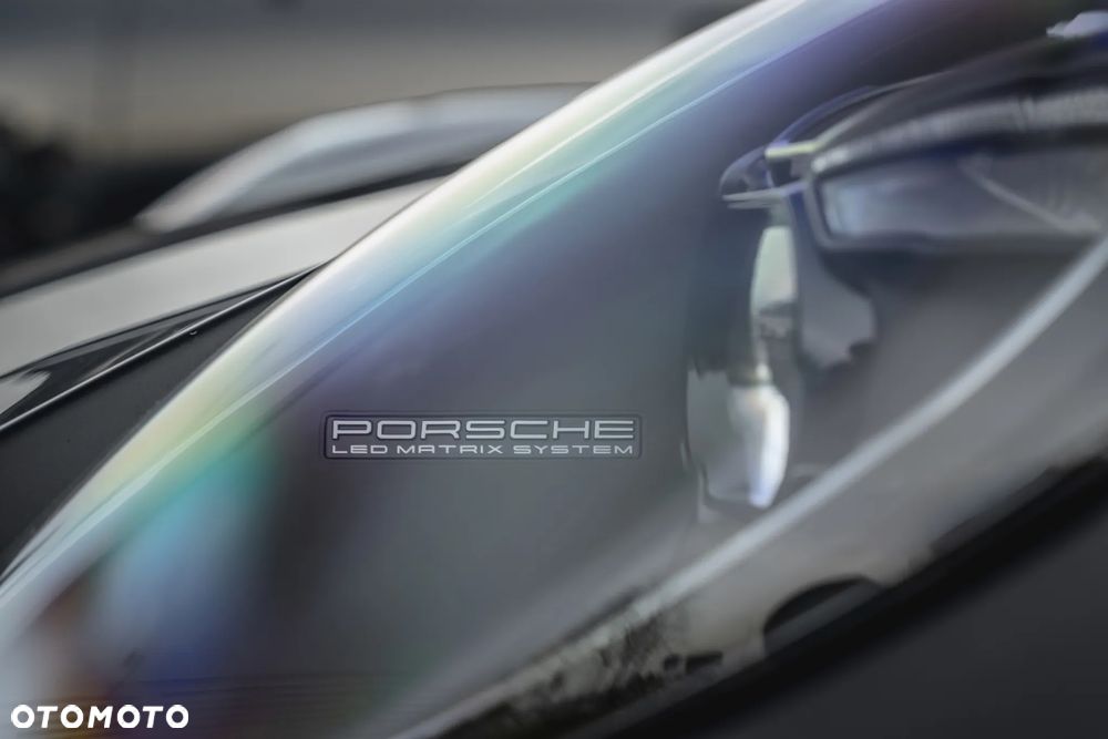 Porsche 911 Turbo S - 9