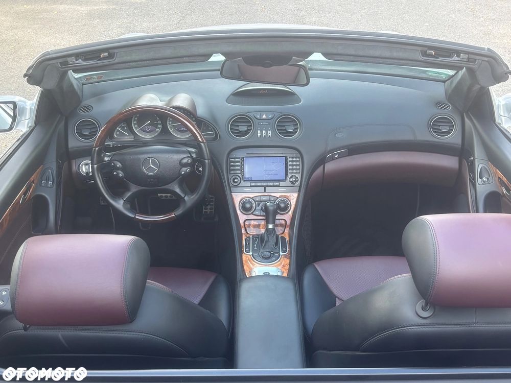 Mercedes-Benz SL 350 7G-TRONIC - 17