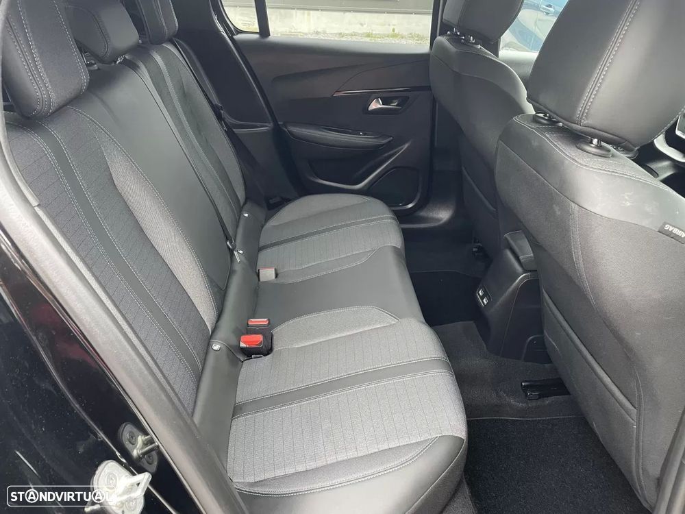 Peugeot 208 1.2 PureTech Allure - 18