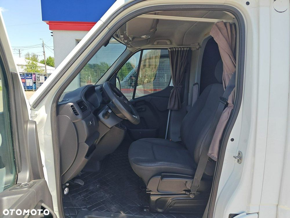 Renault Master - 11