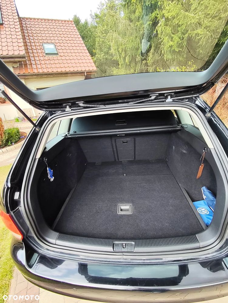 Volkswagen Golf Variant 1.6 TDI Highline - 20