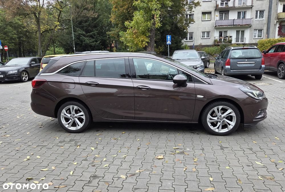 Opel Astra V 1.4 T Elite - 3