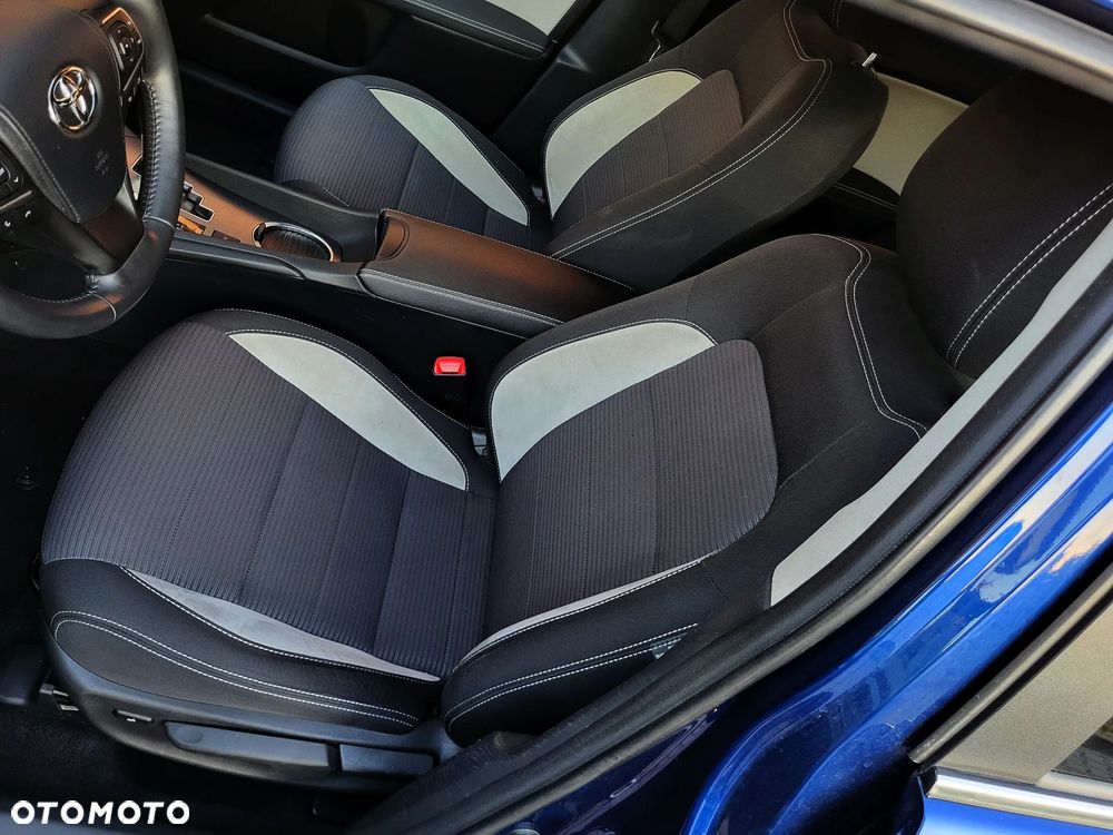 Toyota Avensis Touring Sports 1.8 Multidrive S Team Deutschland - 9