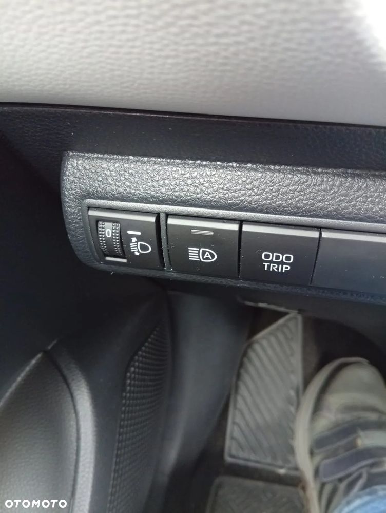 Toyota Corolla - 14