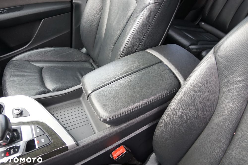 Audi Q7 3.0 TDI ultra Quattro Tiptronic - 26