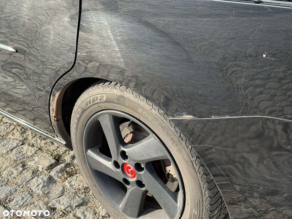 Mazda 5 2.0 Active - 11