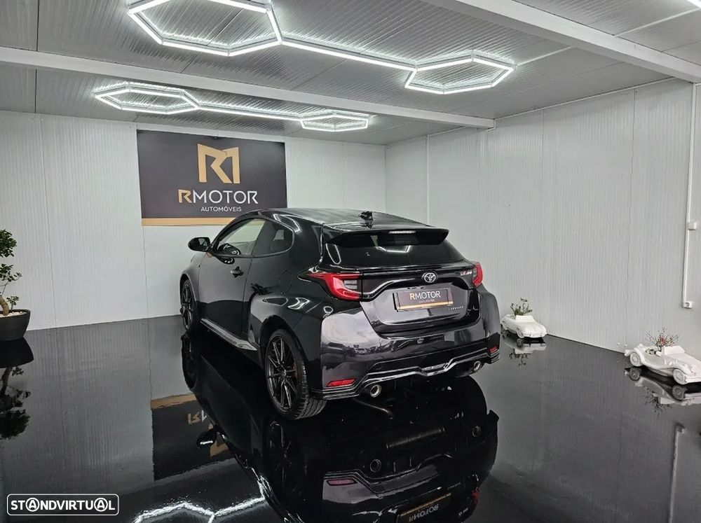 Toyota GR Yaris WRC Triple Edition - 7