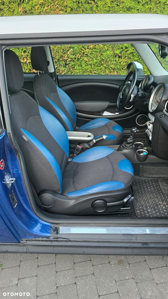 MINI Cooper Seven - 15