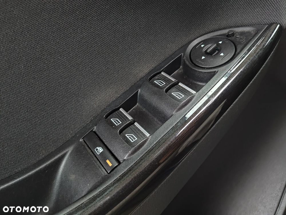 Ford Focus 1.5 EcoBoost Titanium ASS - 16