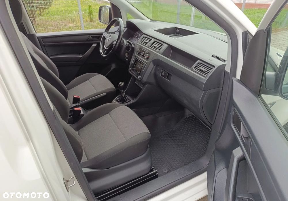 Volkswagen Caddy - 17