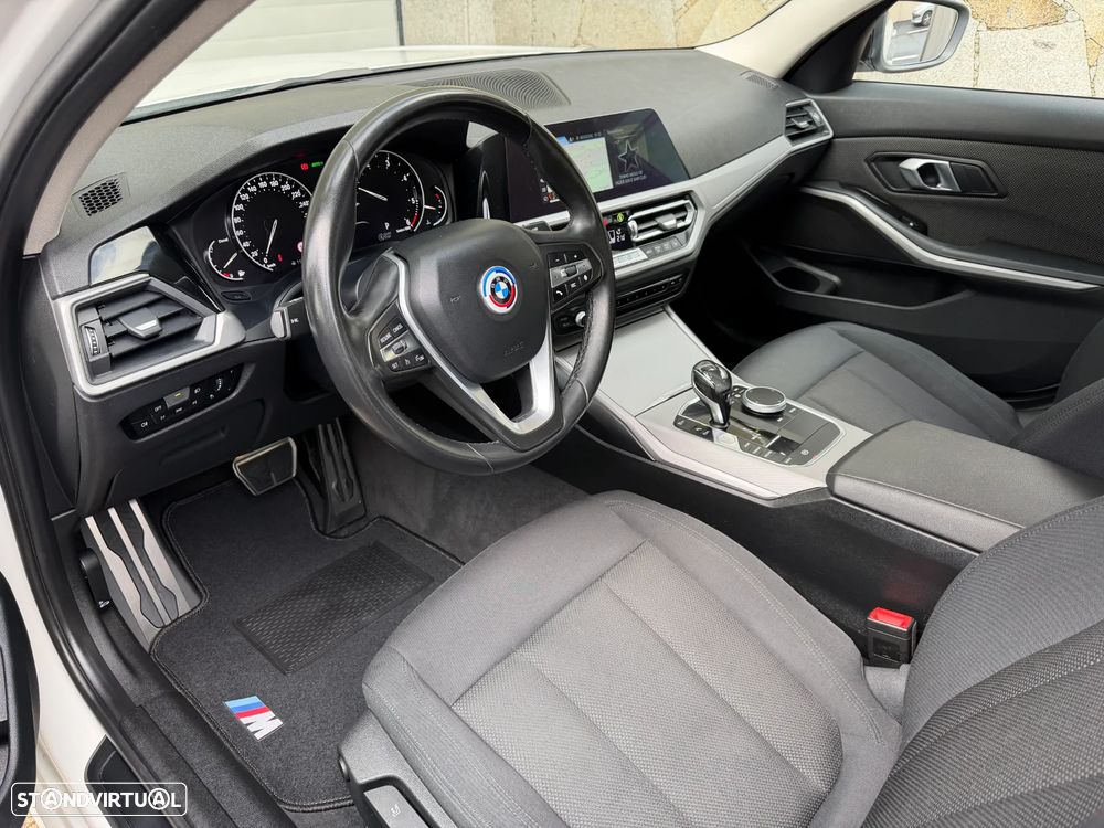 BMW 318 d Line Sport Auto - 5