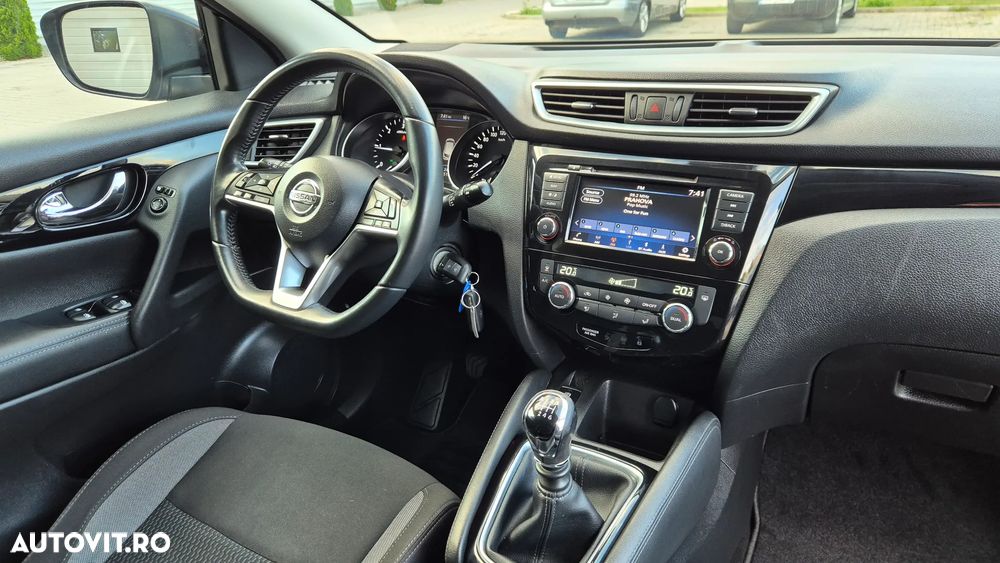 Nissan Qashqai 1.5 DCI N-CONNECTA - 8