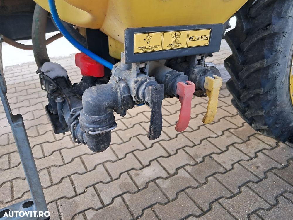 Caffini SMALL HBS 18M  2200 L  MASINA DE ERBICIDAT TRACTATA - 18