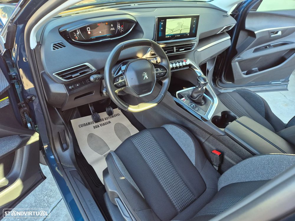Peugeot 3008 1.5 BlueHDi Active Pack - 26