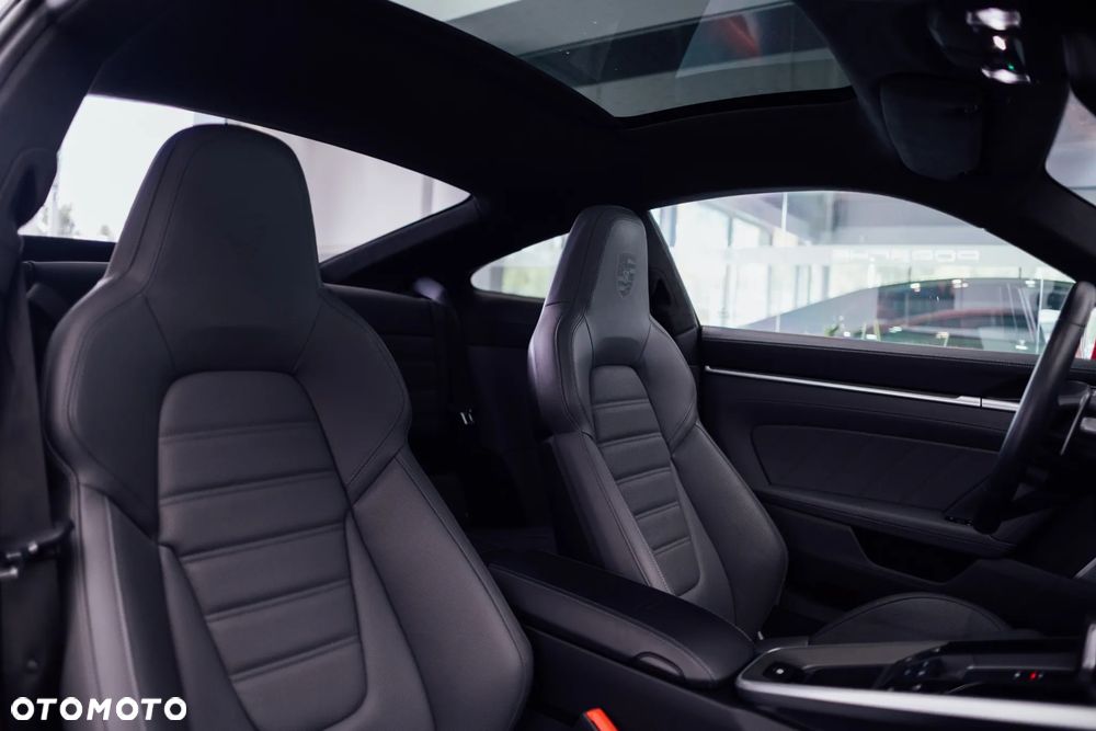 Porsche 911 Turbo S - 19