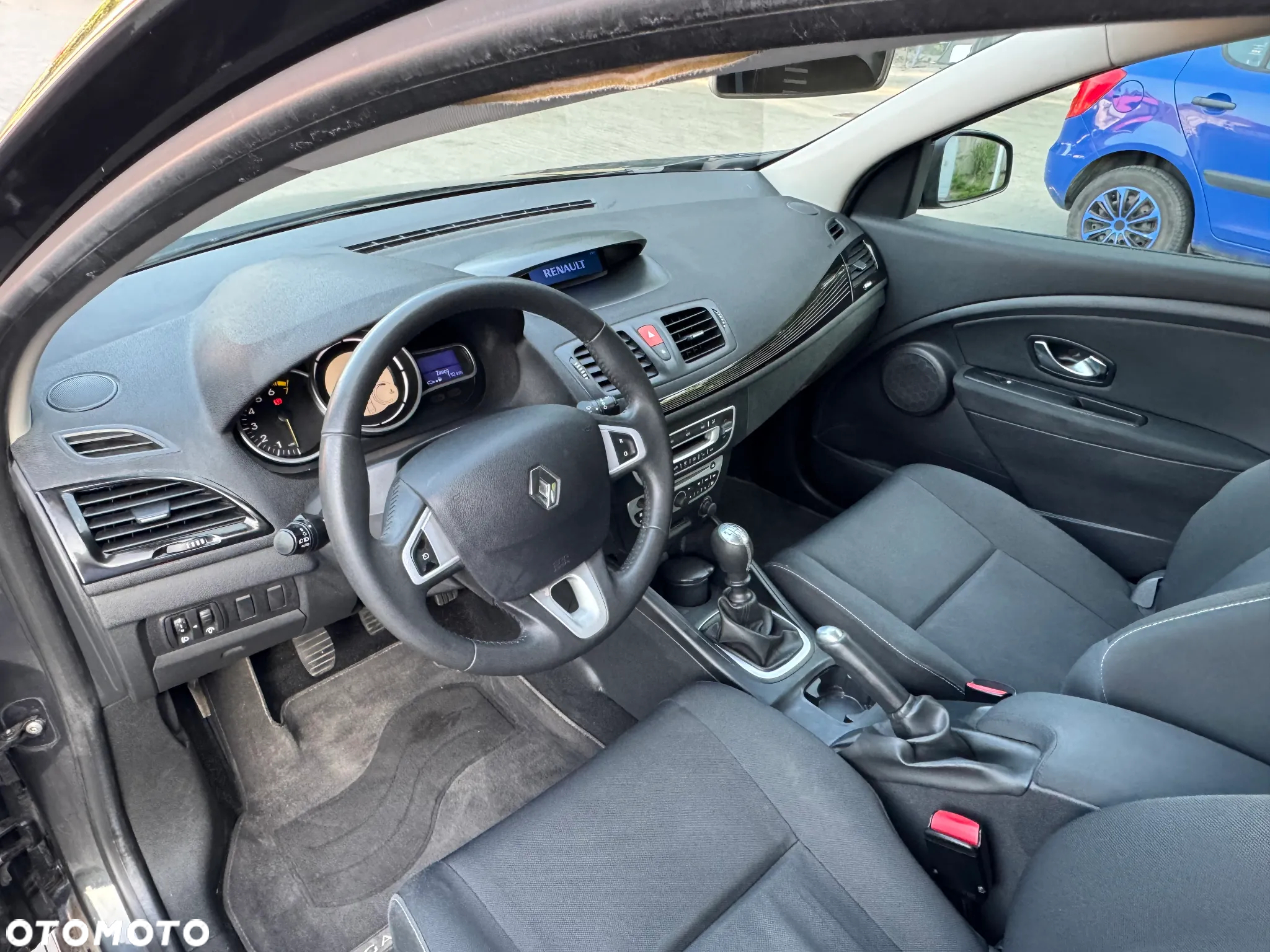 Renault Megane Grandtour TCe 130 Dynamique - 8