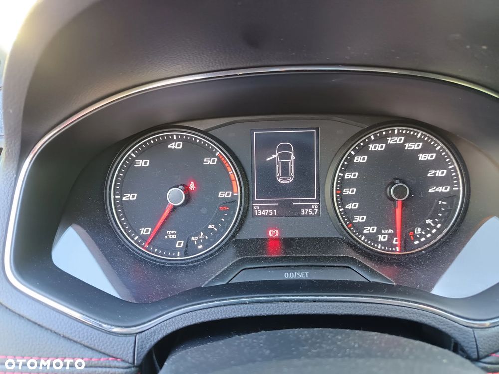 Seat Arona 1.6 TDI FR - 18