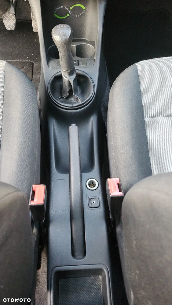 Skoda Roomster 1.2 TSI Active PLUS EDITION - 12