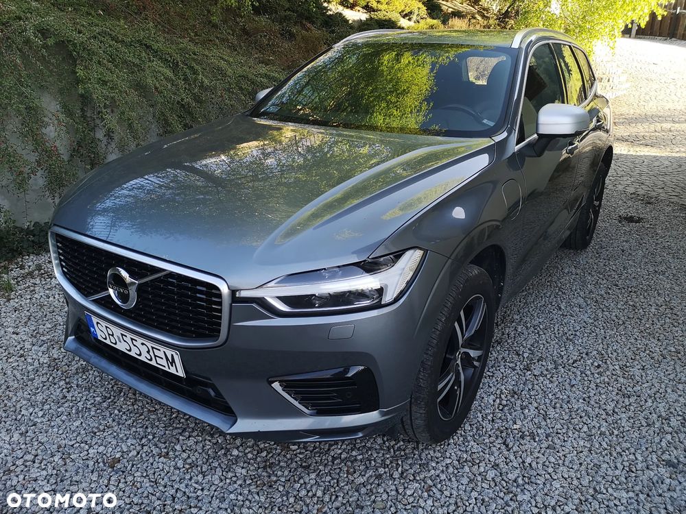Volvo XC 60 T8 AWD Plug-In Hybrid R-Design - 1