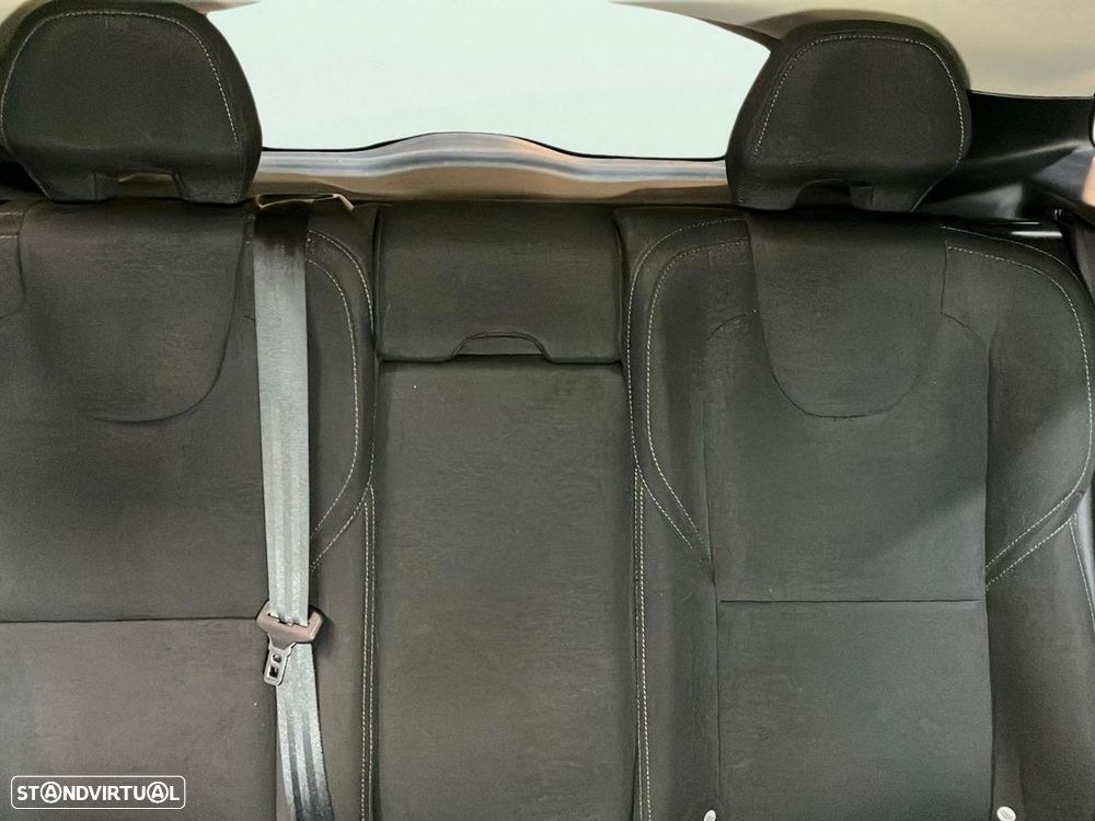 Volvo V40 2.0 D2 Kinetic - 18