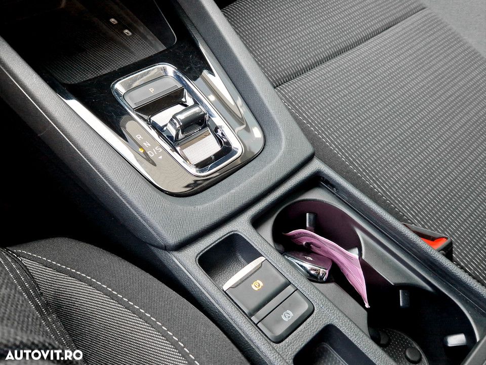 Skoda Octavia 2.0 TDI DSG Ambition - 19