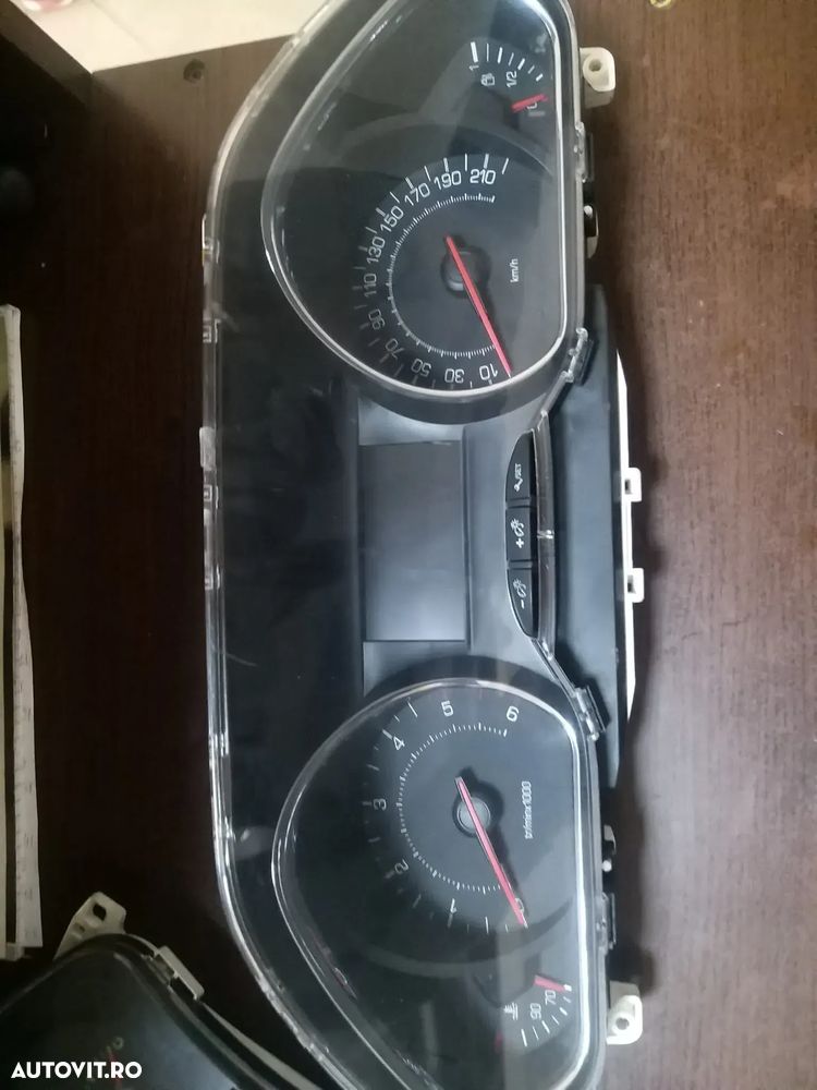 Ceas De Bord cod: 769317790U pentru Peugeot 208 din 2012 Benzina - 1