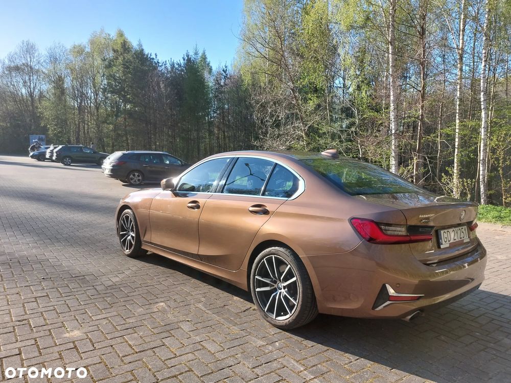 BMW Seria 3 330i xDrive Luxury Line - 8