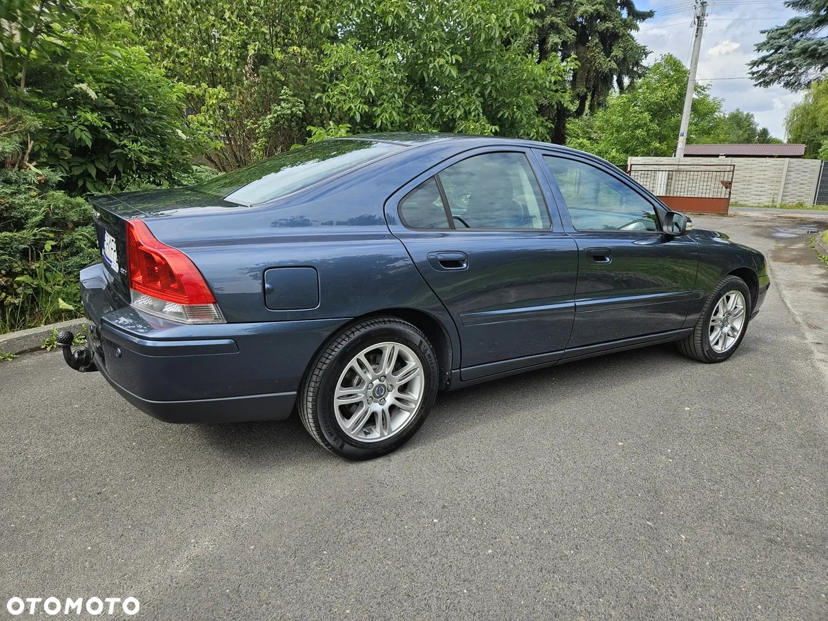 Volvo S60 2.0 T Momentum - 32
