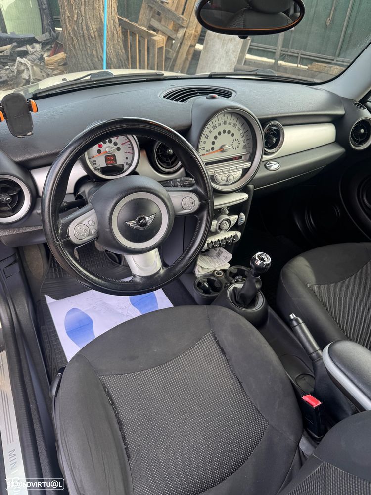 MINI Clubman Cooper D - 5