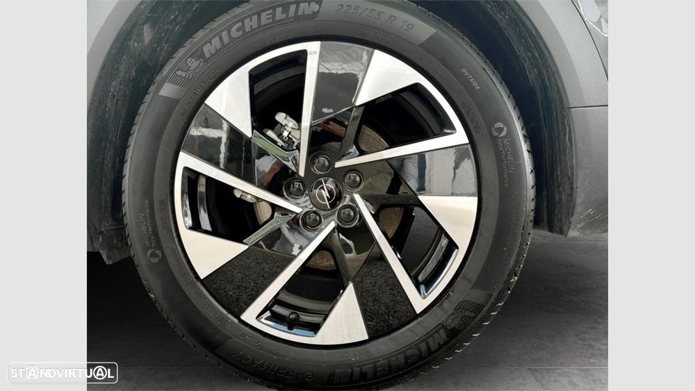Opel Grandland 1.2 Hybrid GS eDCT - 23