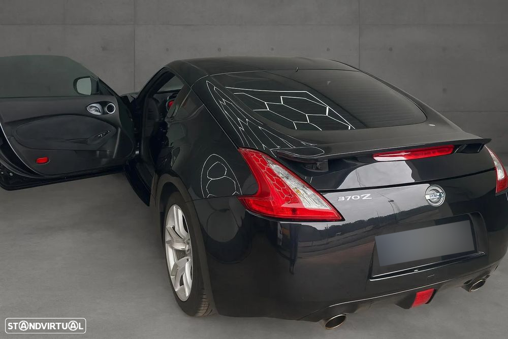 Nissan 370 Z Pack NAV+JA19 - 4