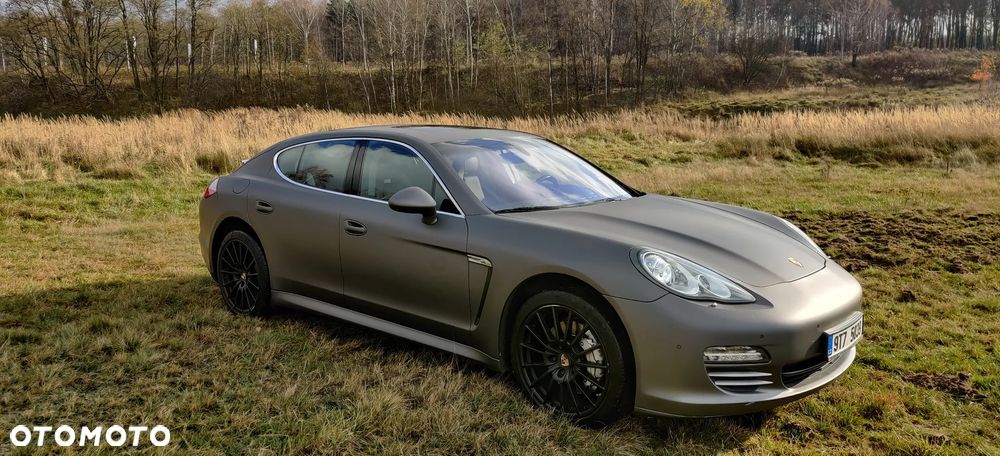 Porsche Panamera 4S - 5