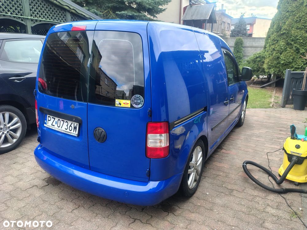 Volkswagen Caddy - 3