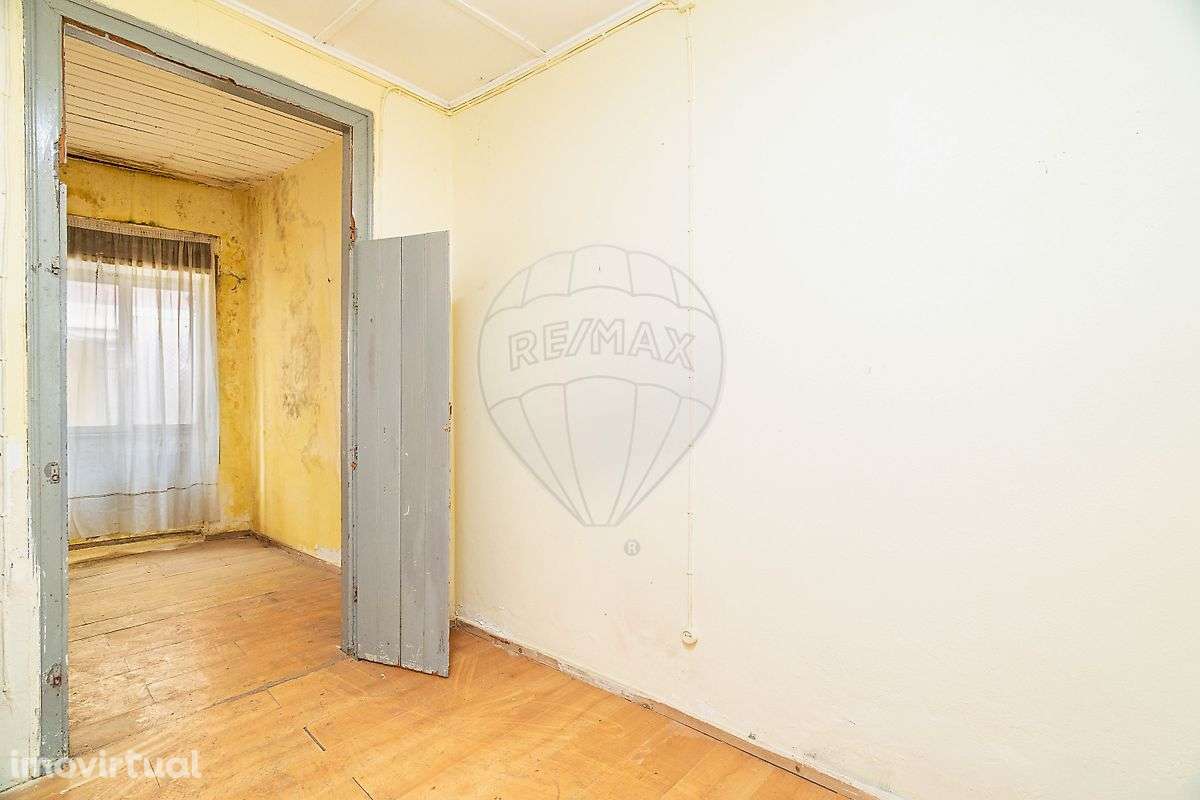 Moradia T2 para venda - Grande imagem: 2/28