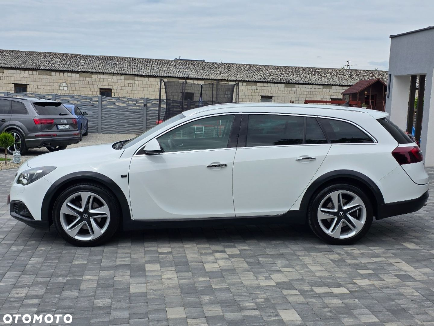 Opel Insignia - 34