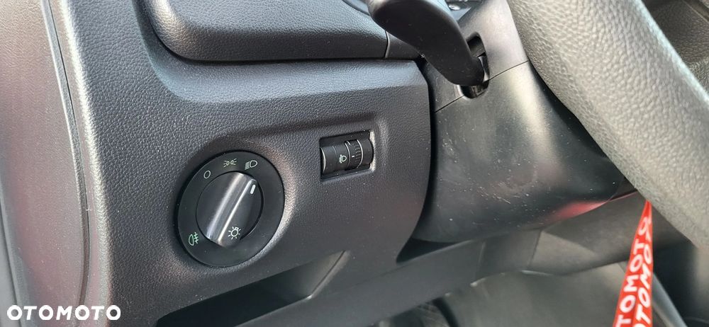 Skoda Fabia 1.2 HTP - 25