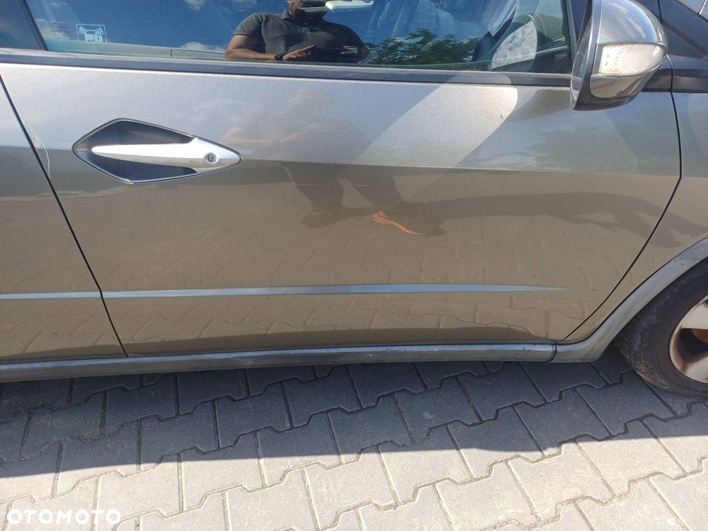 DRZWI KOMPLETNE PRAWY PRZÓD HONDA CIVIC VIII NH701M - 2