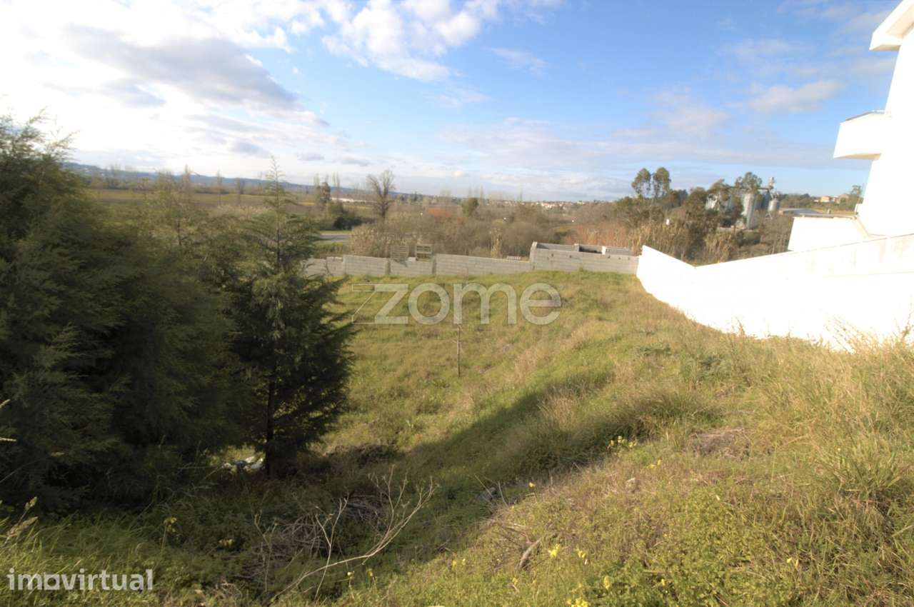 Terreno Urbano c/ 330 m2 | S. Silvestre - Grande imagem: 3/15