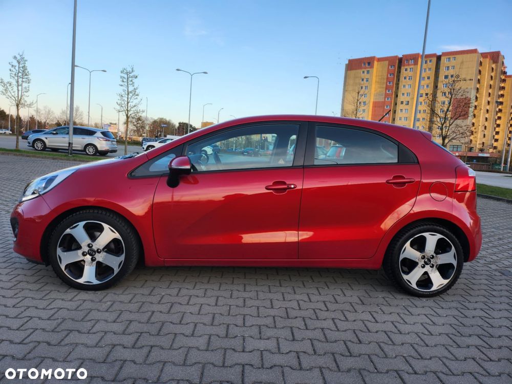 Kia Rio 1.4 Dream-Team Edition - 4