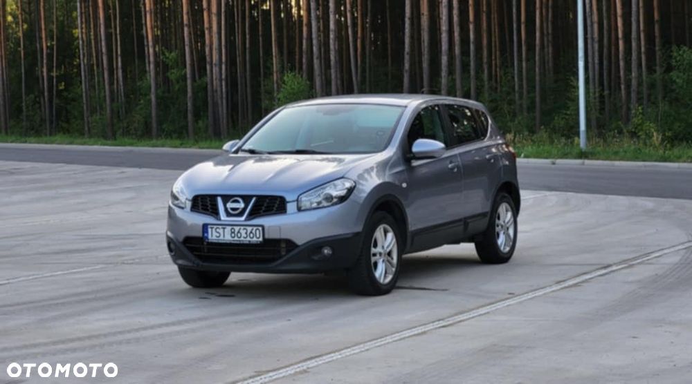 Nissan Qashqai 2.0 dCi DPF acenta - 1