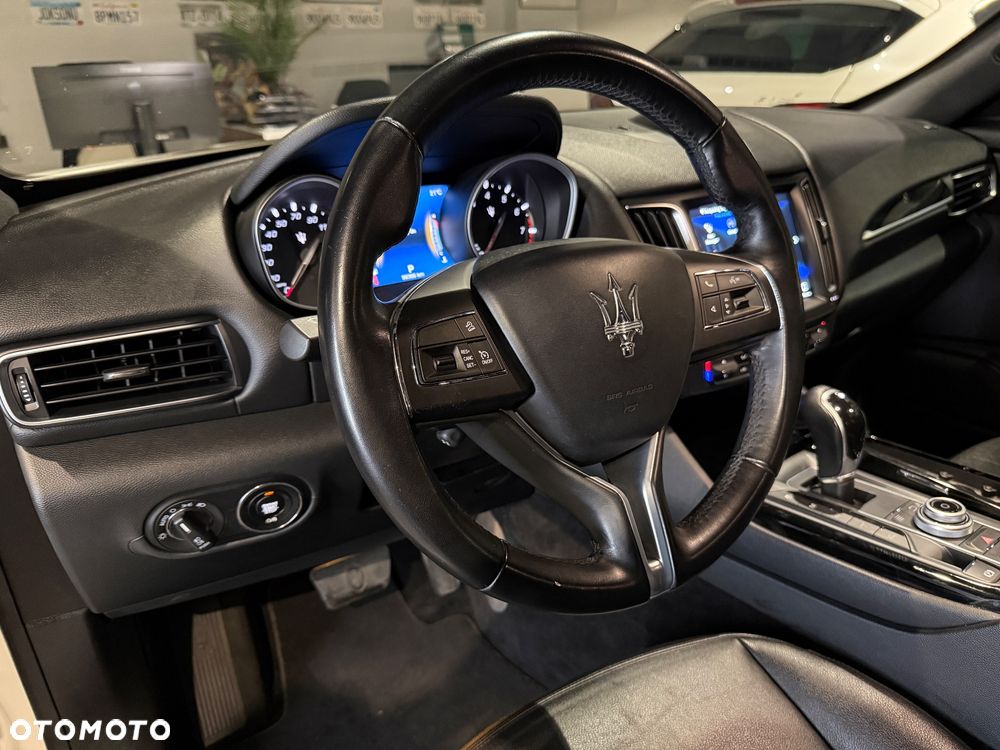 Maserati Levante - 21