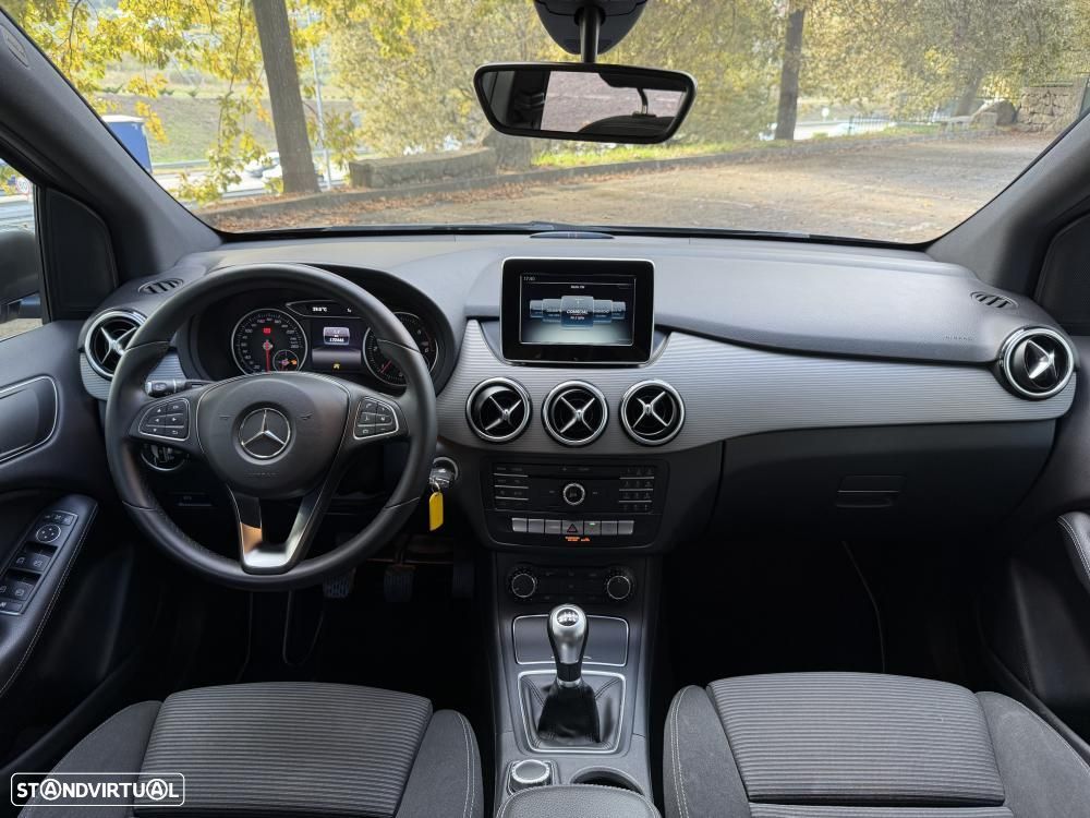 Mercedes-Benz B 180 d BlueEFFICIENCY Edition Style - 10